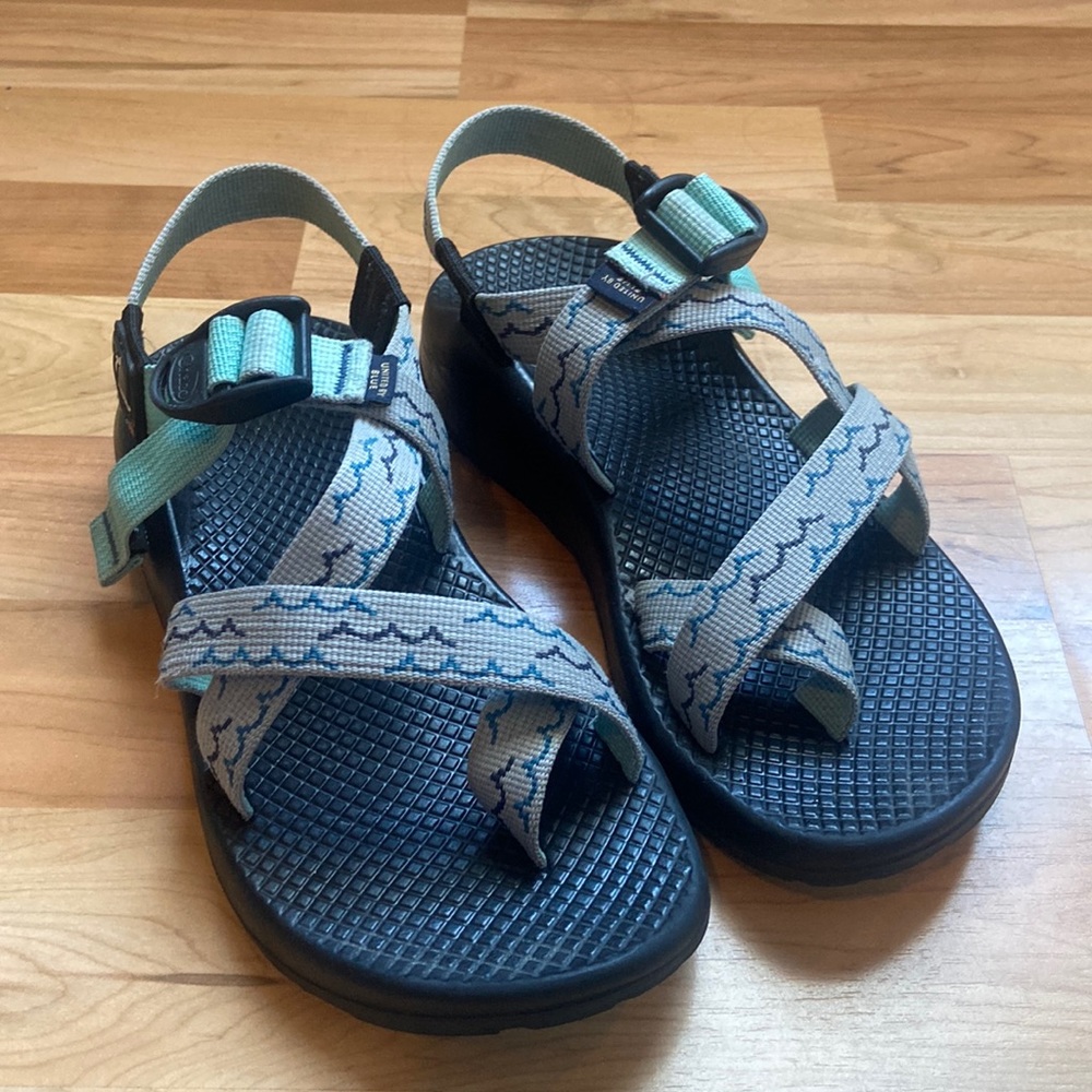 Women’s Chaco - Size 6